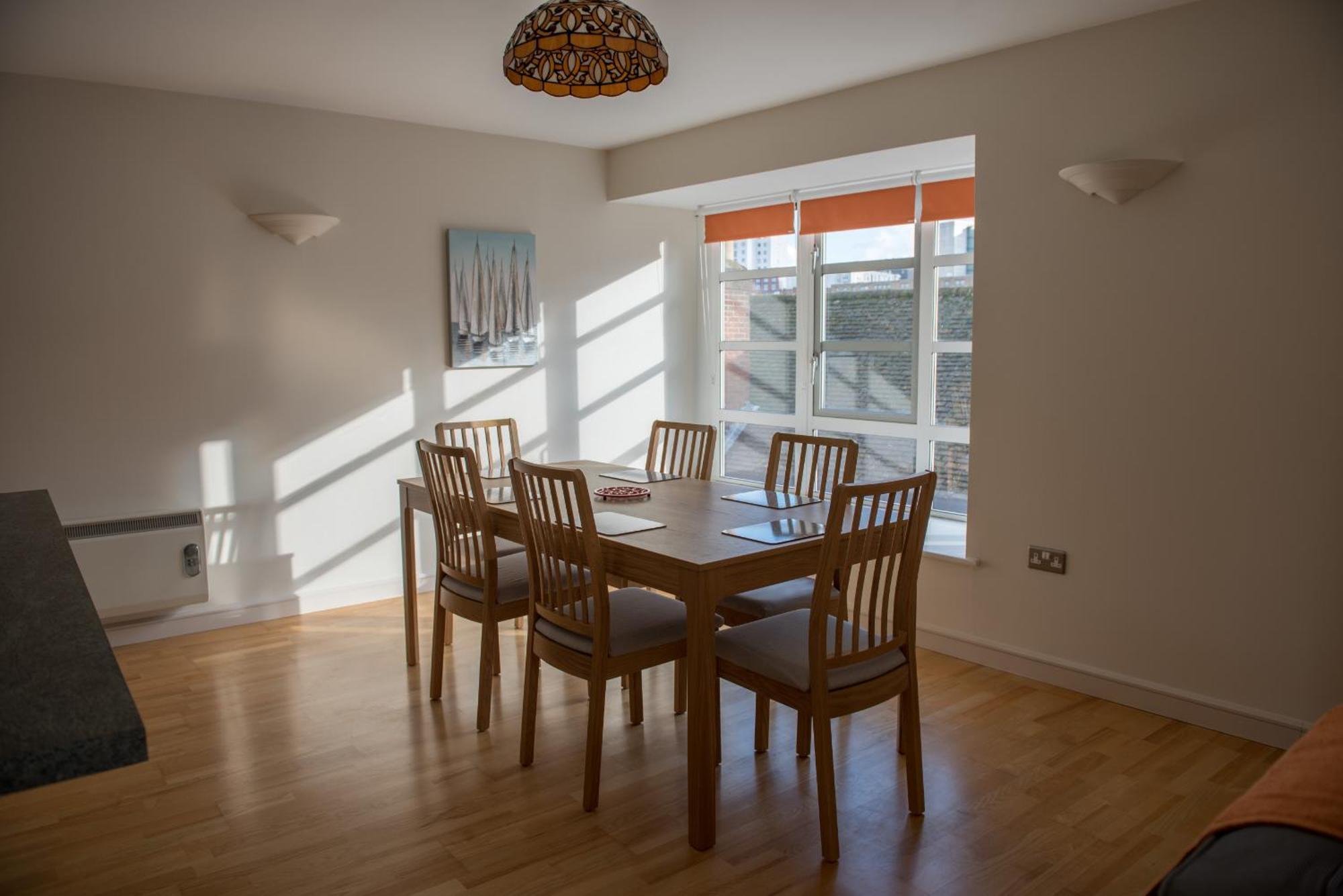 Toothbrush Apartments - Central Ipswich St Peters St ภายนอก รูปภาพ